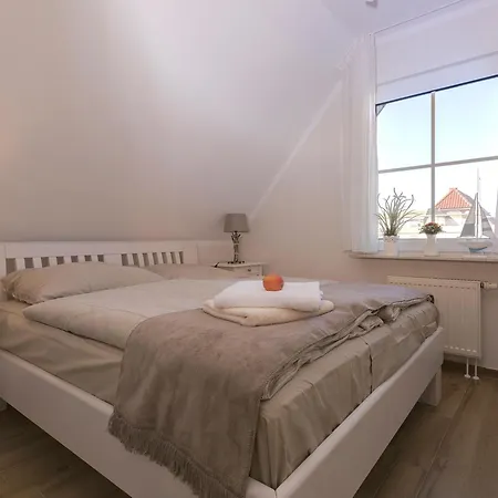 Apartmán Appartementhaus 1 - Urlaub Zwischen & Bodden Zingst