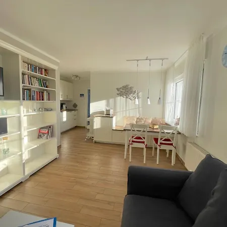 Apartmán Appartementhaus 1 - Urlaub Zwischen & Bodden *