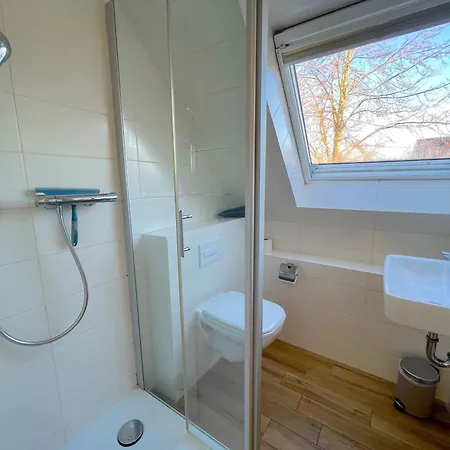 Appartementhaus 1 - Urlaub Zwischen & Bodden Zingst